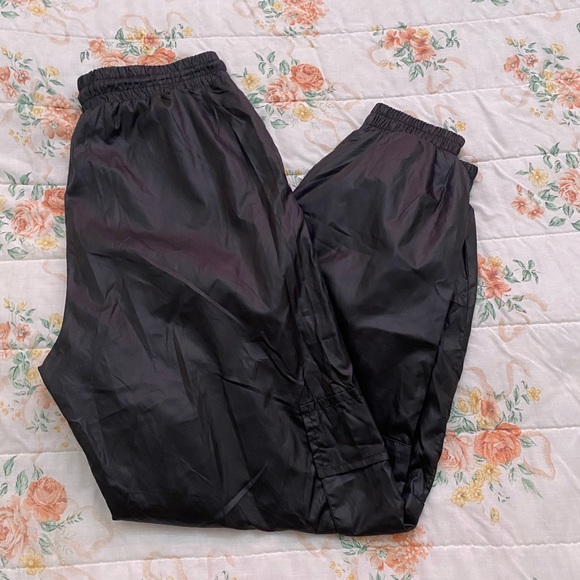 Sixth June cargo pants with zipper detail and side pockets - Picture 6 of 6